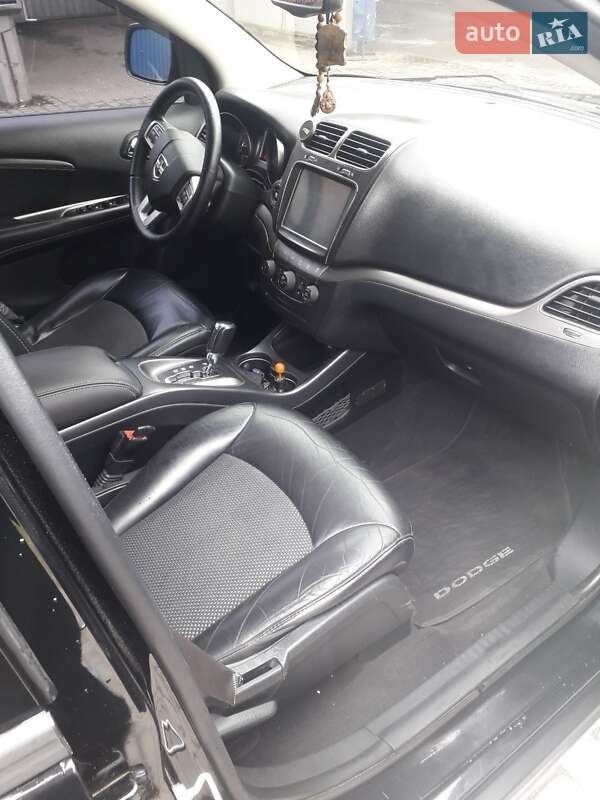 Внедорожник / Кроссовер Dodge Journey 2015 в Броварах