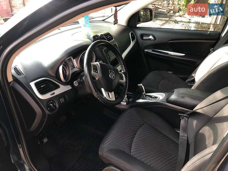 Позашляховик / Кросовер Dodge Journey 2013 в Одесі