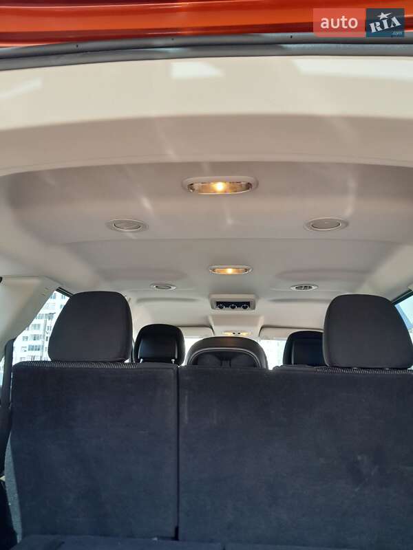 Позашляховик / Кросовер Dodge Journey 2013 в Івано-Франківську