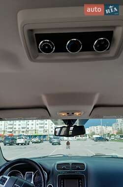 Позашляховик / Кросовер Dodge Journey 2013 в Івано-Франківську