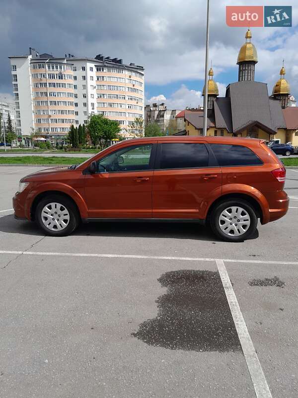 Позашляховик / Кросовер Dodge Journey 2013 в Івано-Франківську