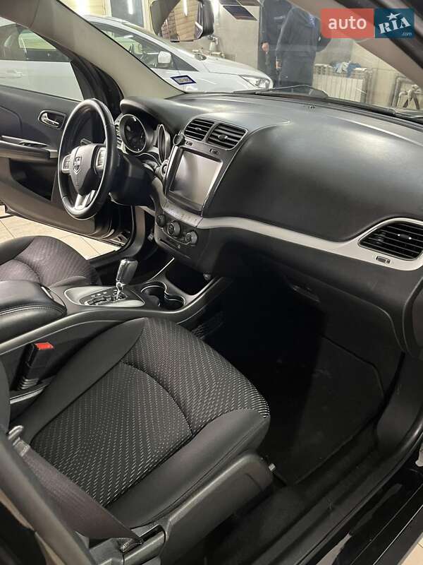 Внедорожник / Кроссовер Dodge Journey 2017 в Днепре