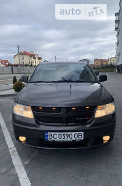 Позашляховик / Кросовер Dodge Journey 2015 в Трускавці