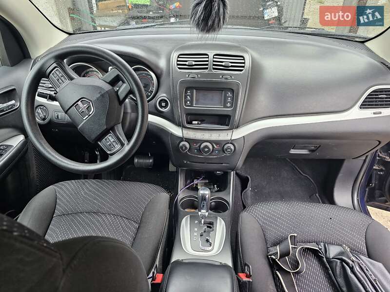 Внедорожник / Кроссовер Dodge Journey 2016 в Корсуне-Шевченковском