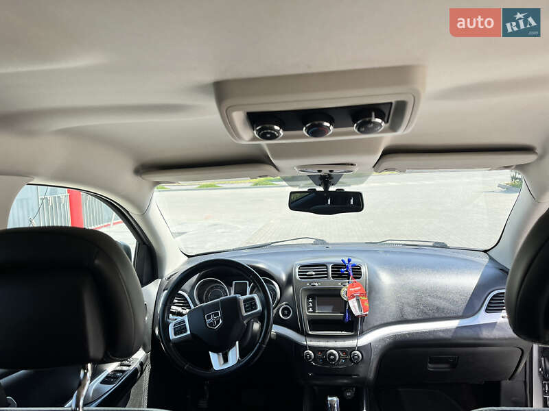 Позашляховик / Кросовер Dodge Journey 2015 в Хмельницькому фото 10 Позашляховик / Кросовер Dodge Journey 2015 в Хмельницькому