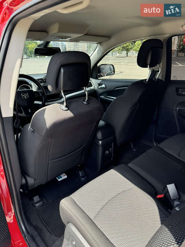 Позашляховик / Кросовер Dodge Journey 2020 в Харкові