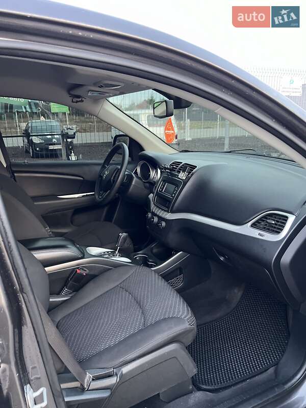 Внедорожник / Кроссовер Dodge Journey 2018 в Нововолынске