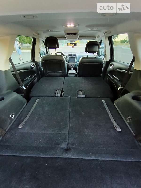Внедорожник / Кроссовер Dodge Journey 2015 в Южном