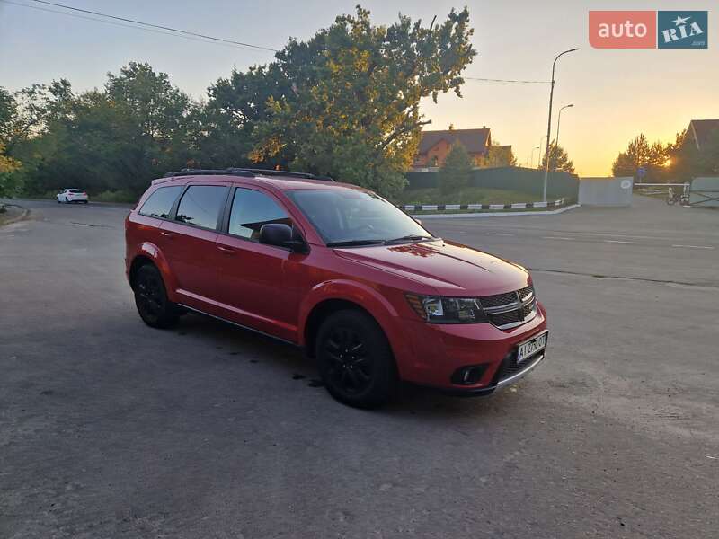 Внедорожник / Кроссовер Dodge Journey 2015 в Киеве