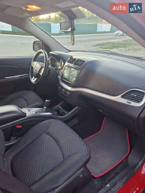 Внедорожник / Кроссовер Dodge Journey 2015 в Киеве