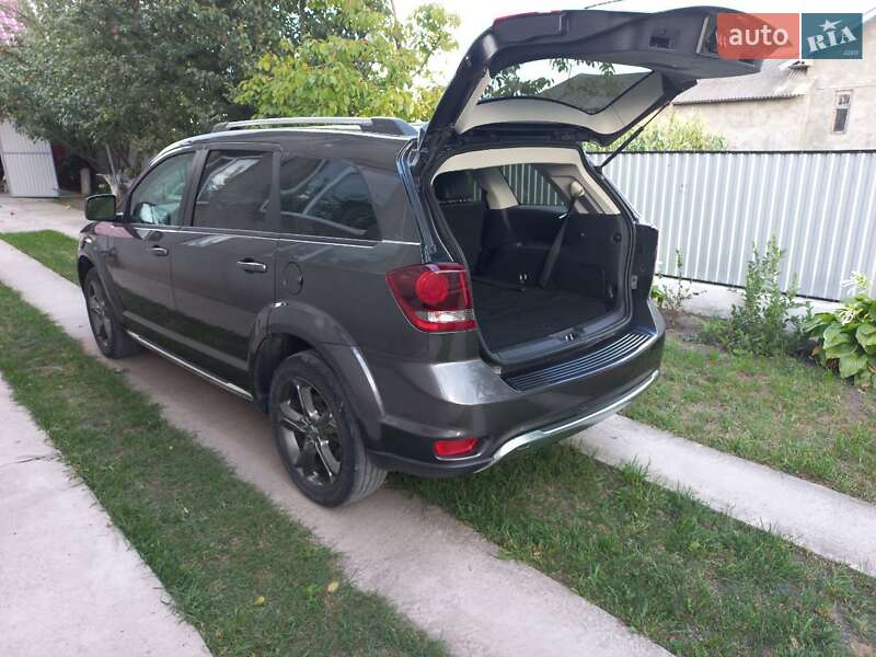 Внедорожник / Кроссовер Dodge Journey 2015 в Городенке