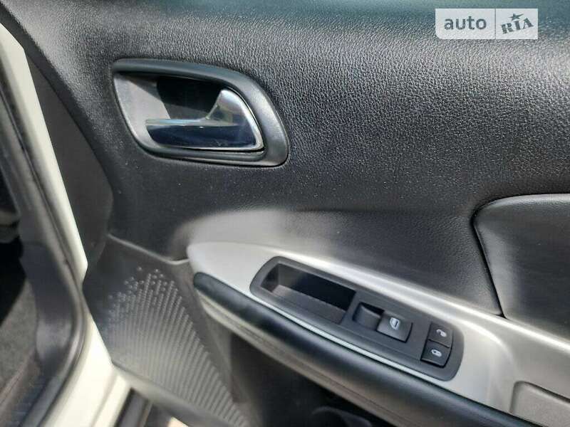 Внедорожник / Кроссовер Dodge Journey 2016 в Львове фото 18 Внедорожник / Кроссовер Dodge Journey 2016 в Львове