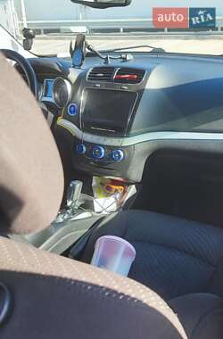 Внедорожник / Кроссовер Dodge Journey 2015 в 