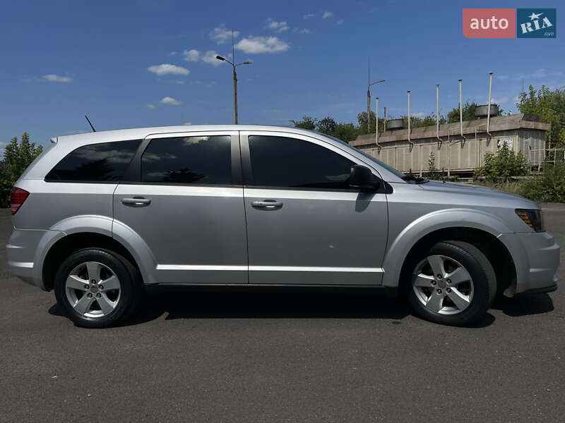 Внедорожник / Кроссовер Dodge Journey 2011 в Кривом Роге фото 18 Внедорожник / Кроссовер Dodge Journey 2011 в Кривом Роге