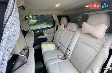 Внедорожник / Кроссовер Dodge Journey 2011 в 