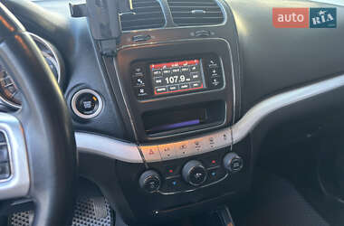 Внедорожник / Кроссовер Dodge Journey 2013 в 