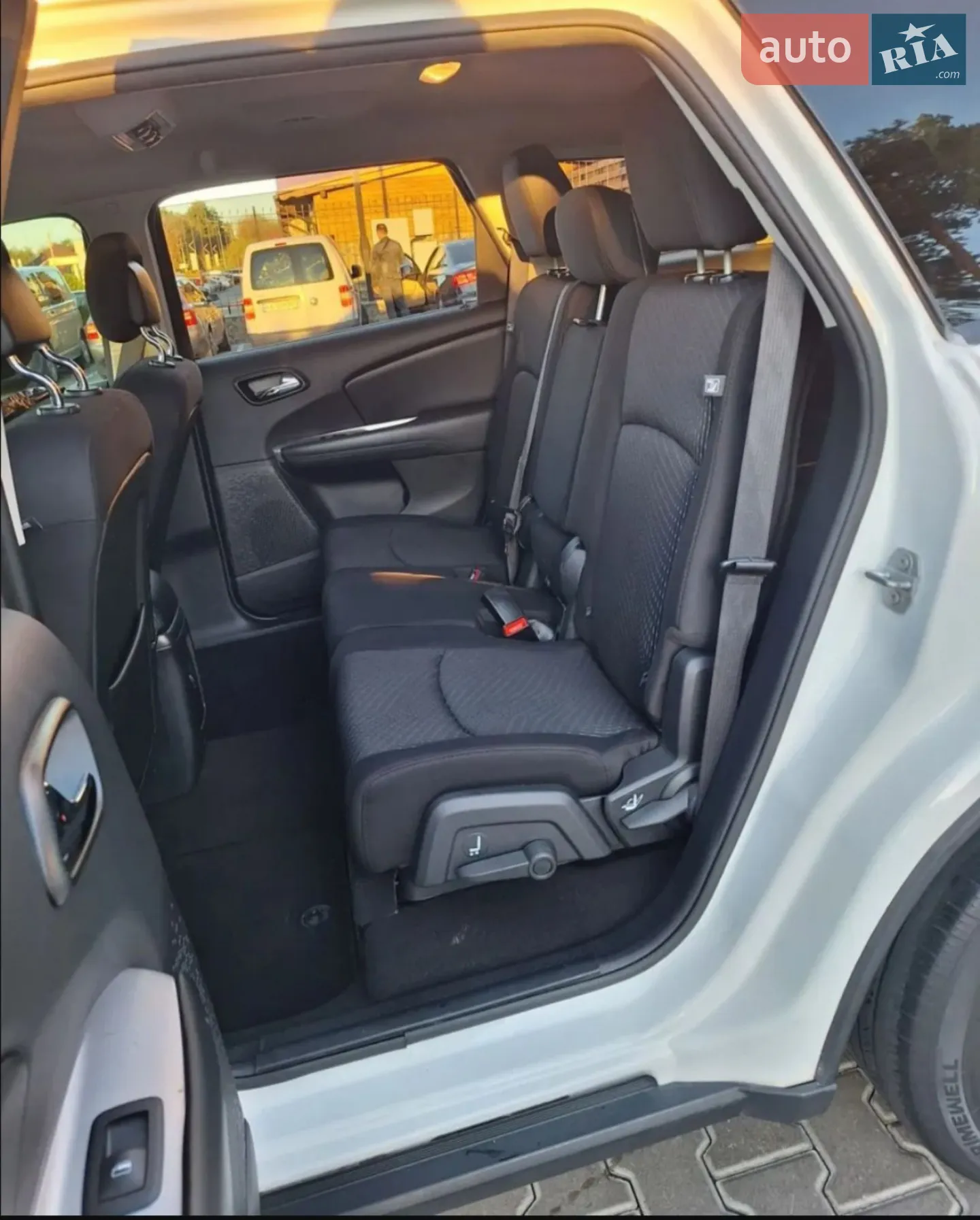 2012 Dodge Journey - мініатюра 11
