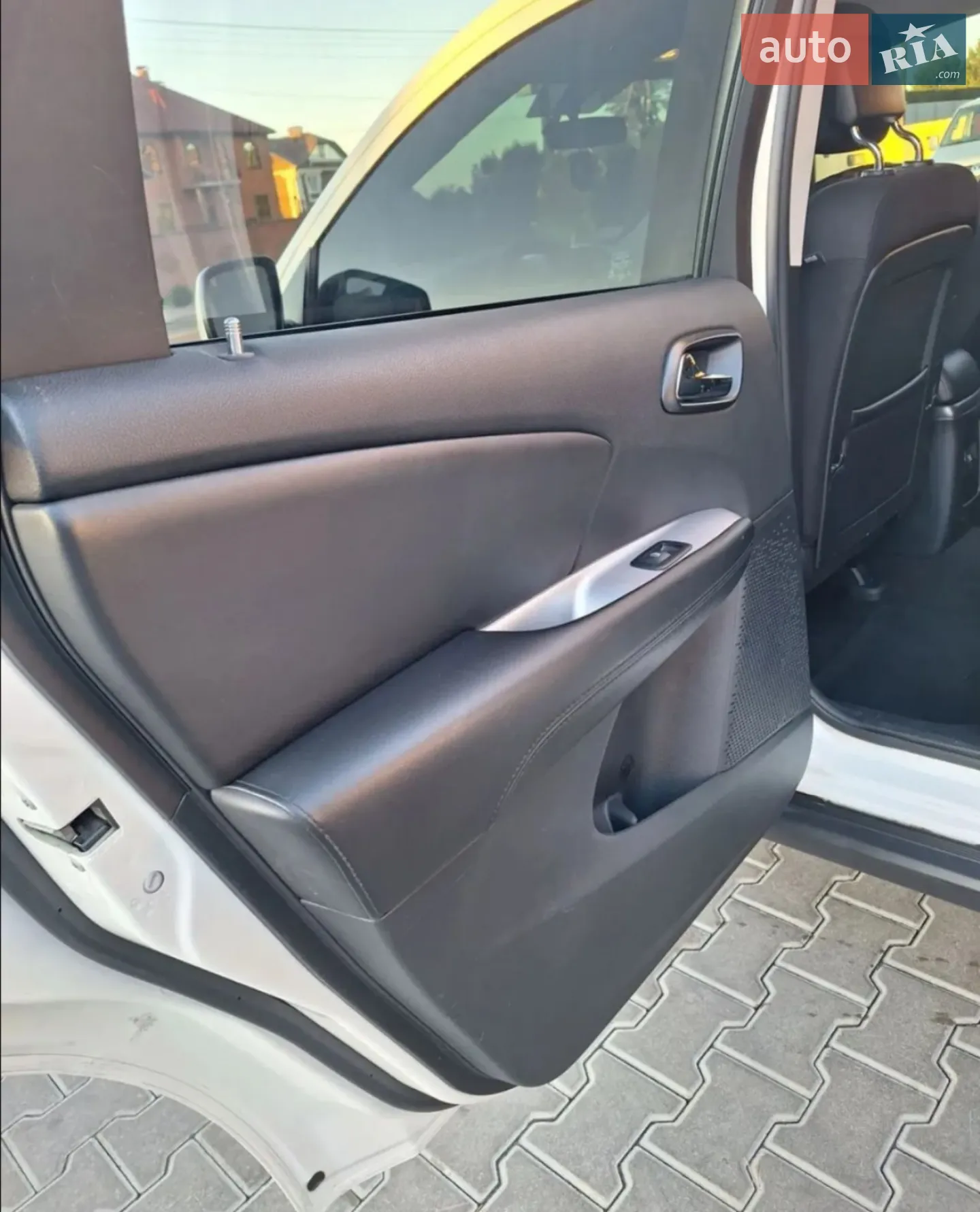 2012 Dodge Journey - мініатюра 12