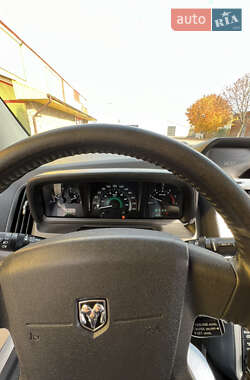 Позашляховик / Кросовер Dodge Journey 2008 в 