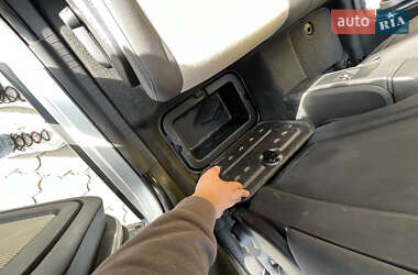 Позашляховик / Кросовер Dodge Journey 2008 в 