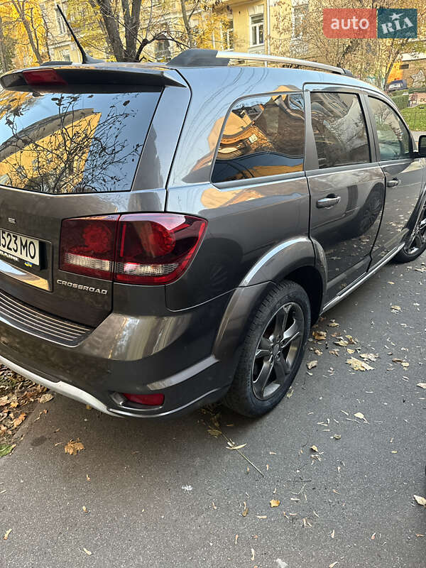 Внедорожник / Кроссовер Dodge Journey 2016 в Киеве