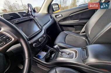 Внедорожник / Кроссовер Dodge Journey 2017 в 