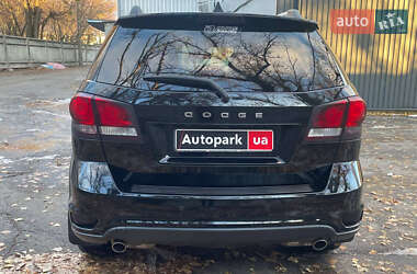 Позашляховик / Кросовер Dodge Journey 2016 в 
