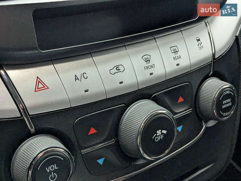Внедорожник / Кроссовер Dodge Journey 2016 в Каменец-Подольском