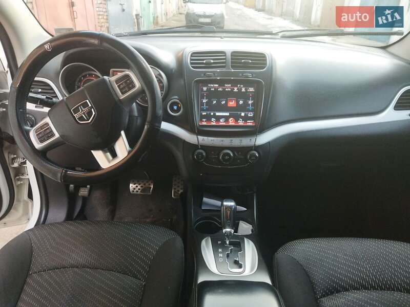 Внедорожник / Кроссовер Dodge Journey 2015 в Ровно