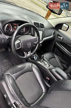 Внедорожник / Кроссовер Dodge Journey 2015 в 