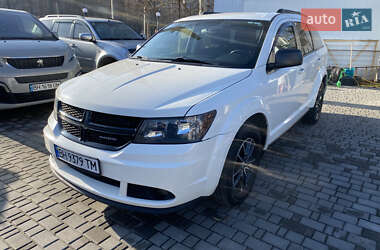 Позашляховик / Кросовер Dodge Journey 2018 в 