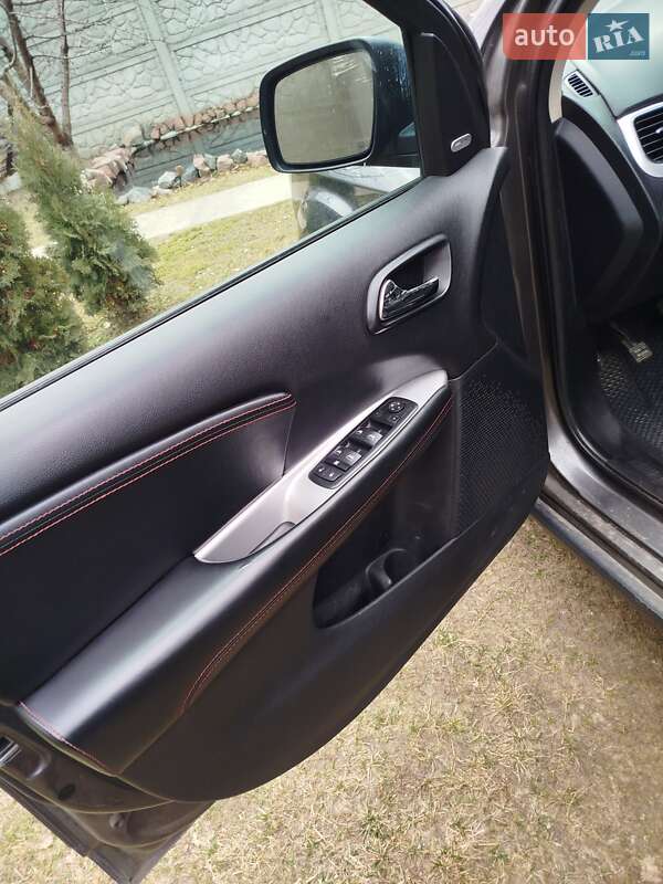 Внедорожник / Кроссовер Dodge Journey 2015 в Буче