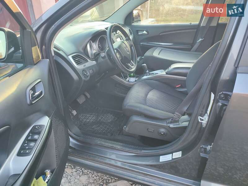 Внедорожник / Кроссовер Dodge Journey 2015 в Мукачево