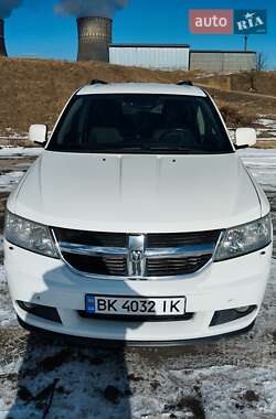 Позашляховик / Кросовер Dodge Journey 2016 в 