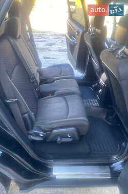 Позашляховик / Кросовер Dodge Journey 2015 в 