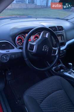 Внедорожник / Кроссовер Dodge Journey 2018 в 