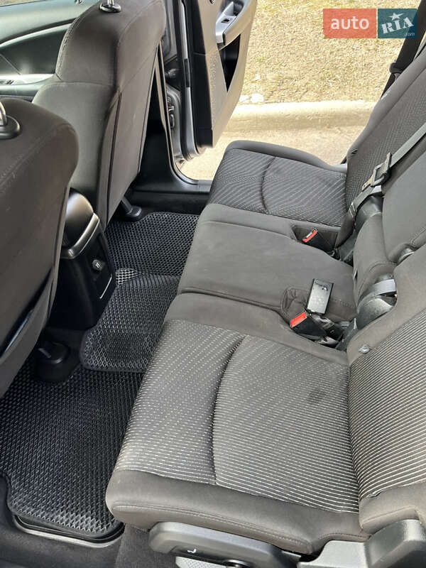 Внедорожник / Кроссовер Dodge Journey 2016 в Лозовой фото 14 Внедорожник / Кроссовер Dodge Journey 2016 в Лозовой