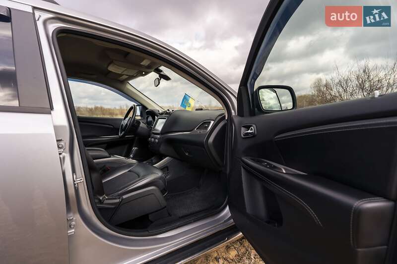 Внедорожник / Кроссовер Dodge Journey 2018 в Киеве