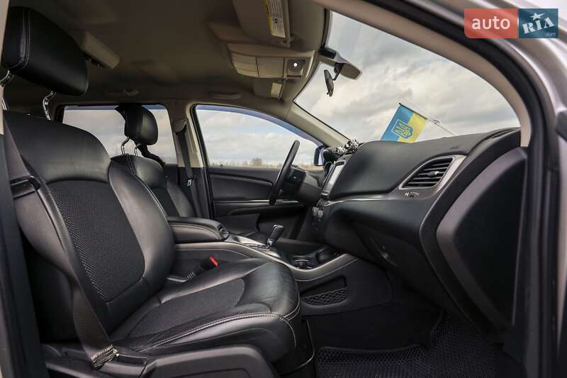 Внедорожник / Кроссовер Dodge Journey 2018 в Киеве