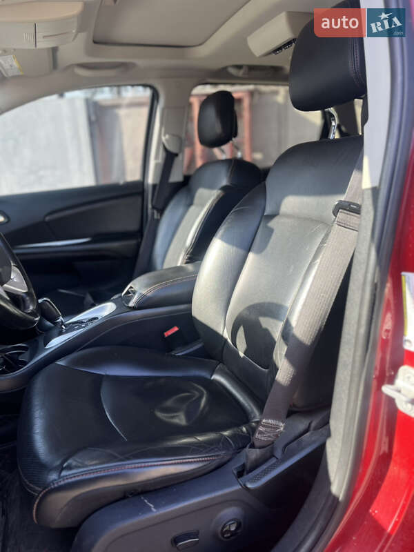 Внедорожник / Кроссовер Dodge Journey 2017 в Тернополе