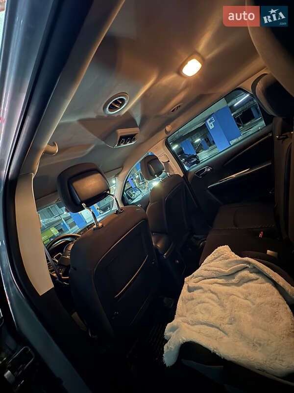 Внедорожник / Кроссовер Dodge Journey 2016 в Львове