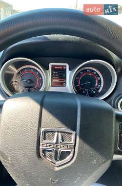 Внедорожник / Кроссовер Dodge Journey 2016 в 