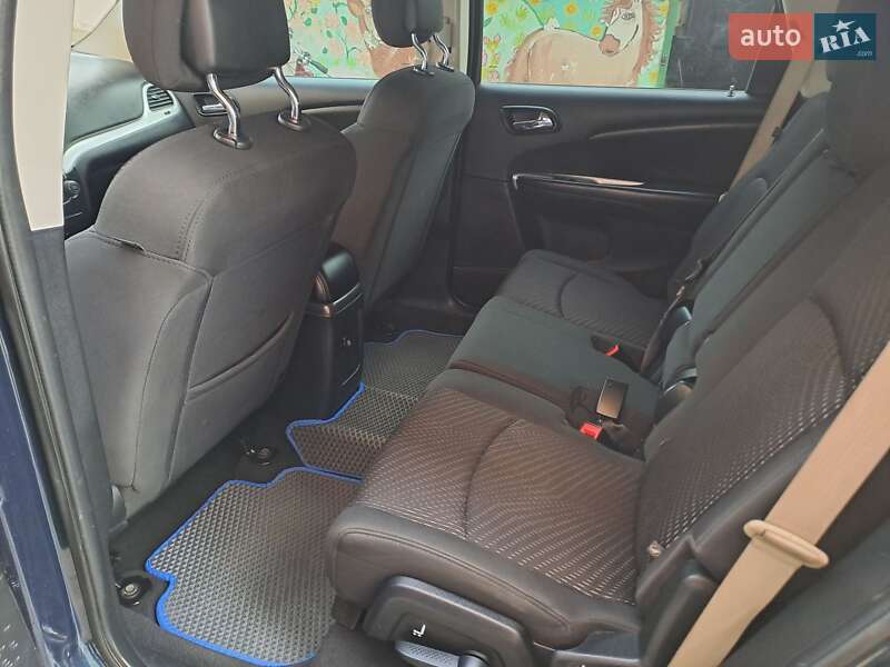 Внедорожник / Кроссовер Dodge Journey 2014 в Остроге фото 27 Внедорожник / Кроссовер Dodge Journey 2014 в Остроге