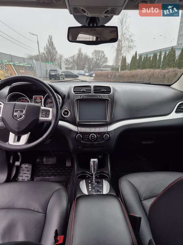Внедорожник / Кроссовер Dodge Journey 2015 в Киеве