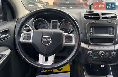 Позашляховик / Кросовер Dodge Journey 2017 в 