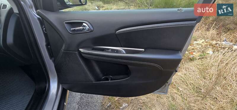 Внедорожник / Кроссовер Dodge Journey 2017 в Ровно