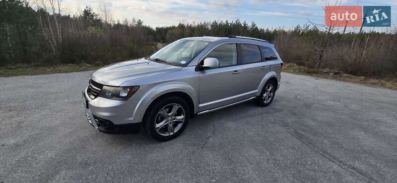 Позашляховик / Кросовер Dodge Journey 2017 в 