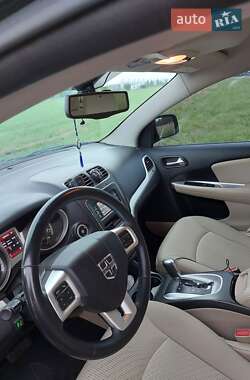 Внедорожник / Кроссовер Dodge Journey 2016 в 