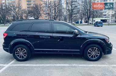 Внедорожник / Кроссовер Dodge Journey 2017 в 