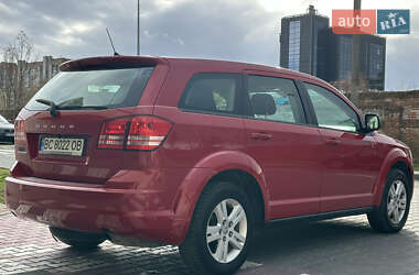 Позашляховик / Кросовер Dodge Journey 2014 в 